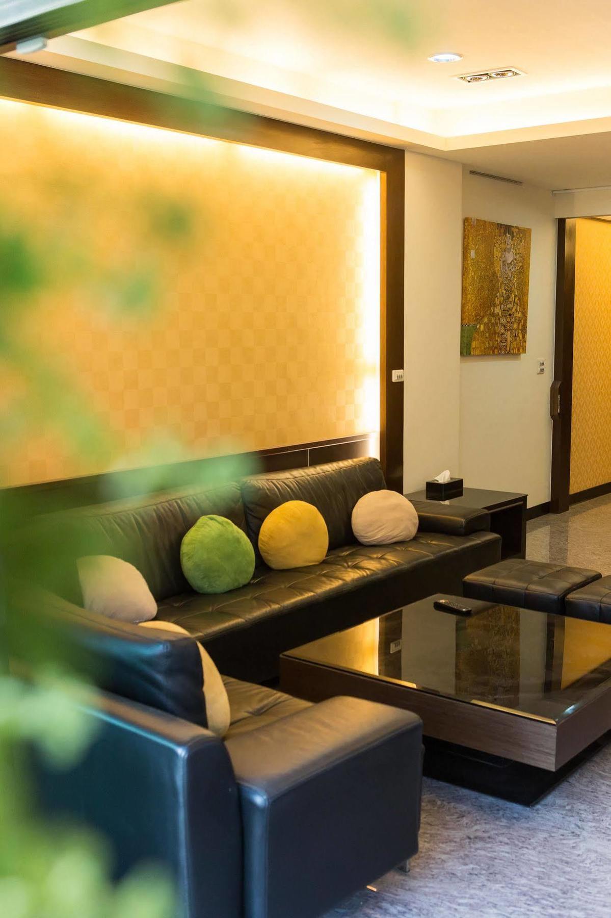 Bed and Breakfast Eureka Tainan Zewnętrze zdjęcie